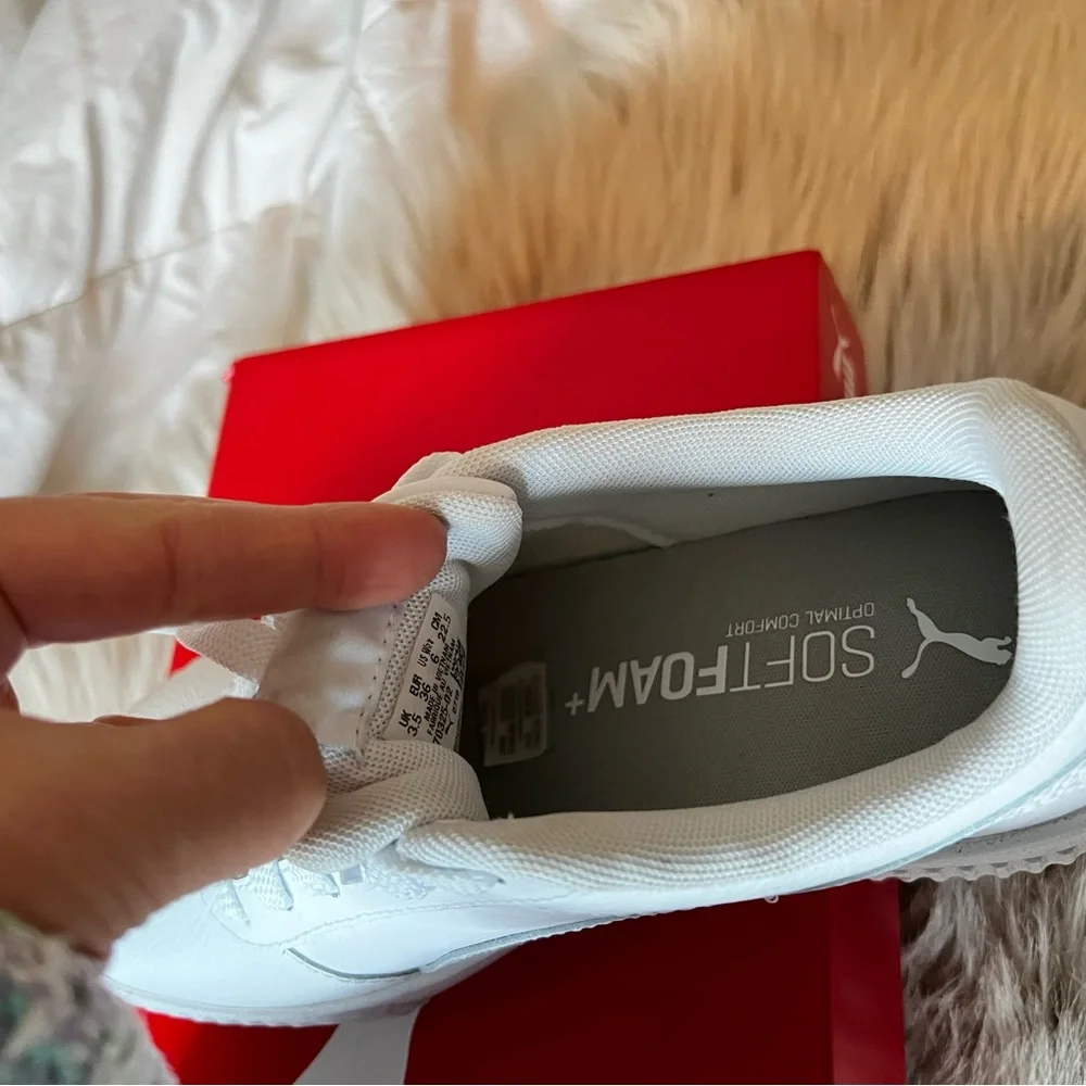 Puma white sneaker soft form, Mint Condition. - Picture 3 of 14